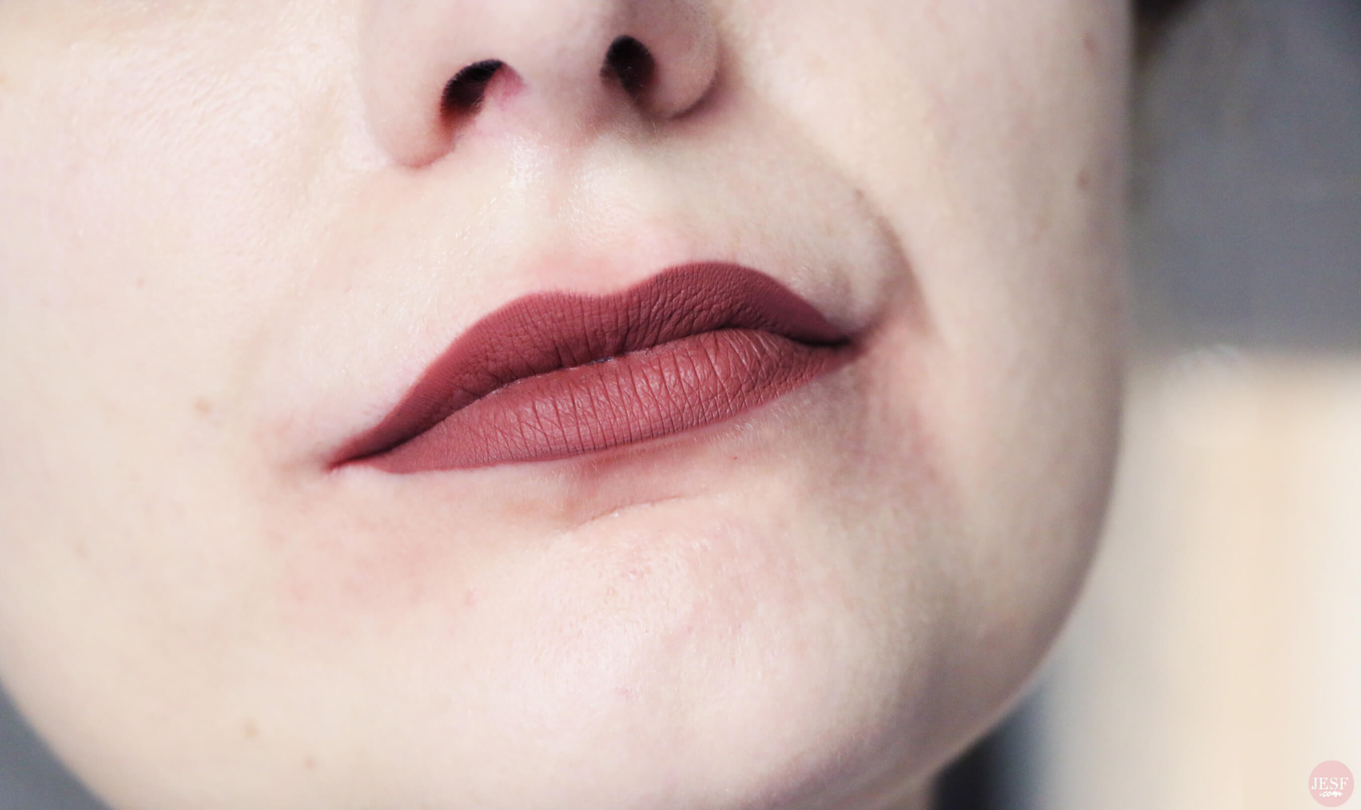 kat-von-d-everlasting-lipstick-rouge-a-lèvres-avis