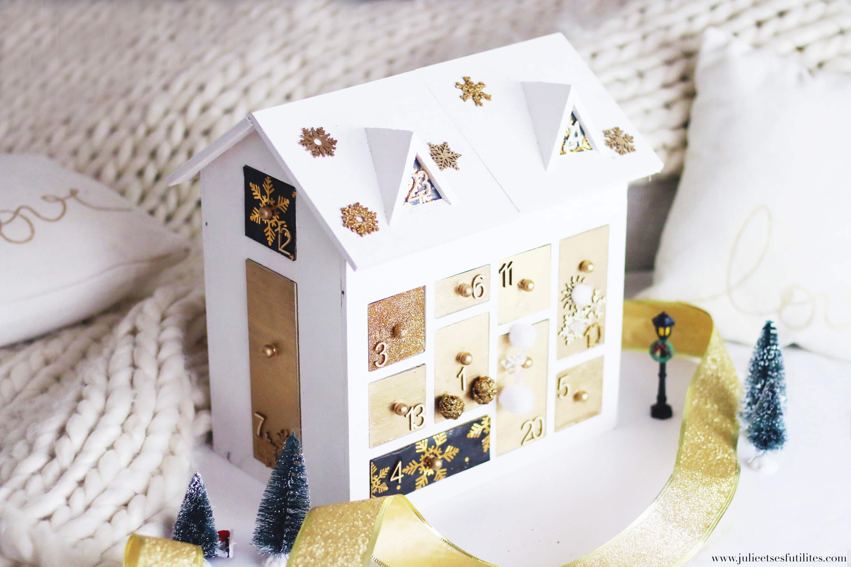 diy-calendrier-de-lavent-bois-maison(2)