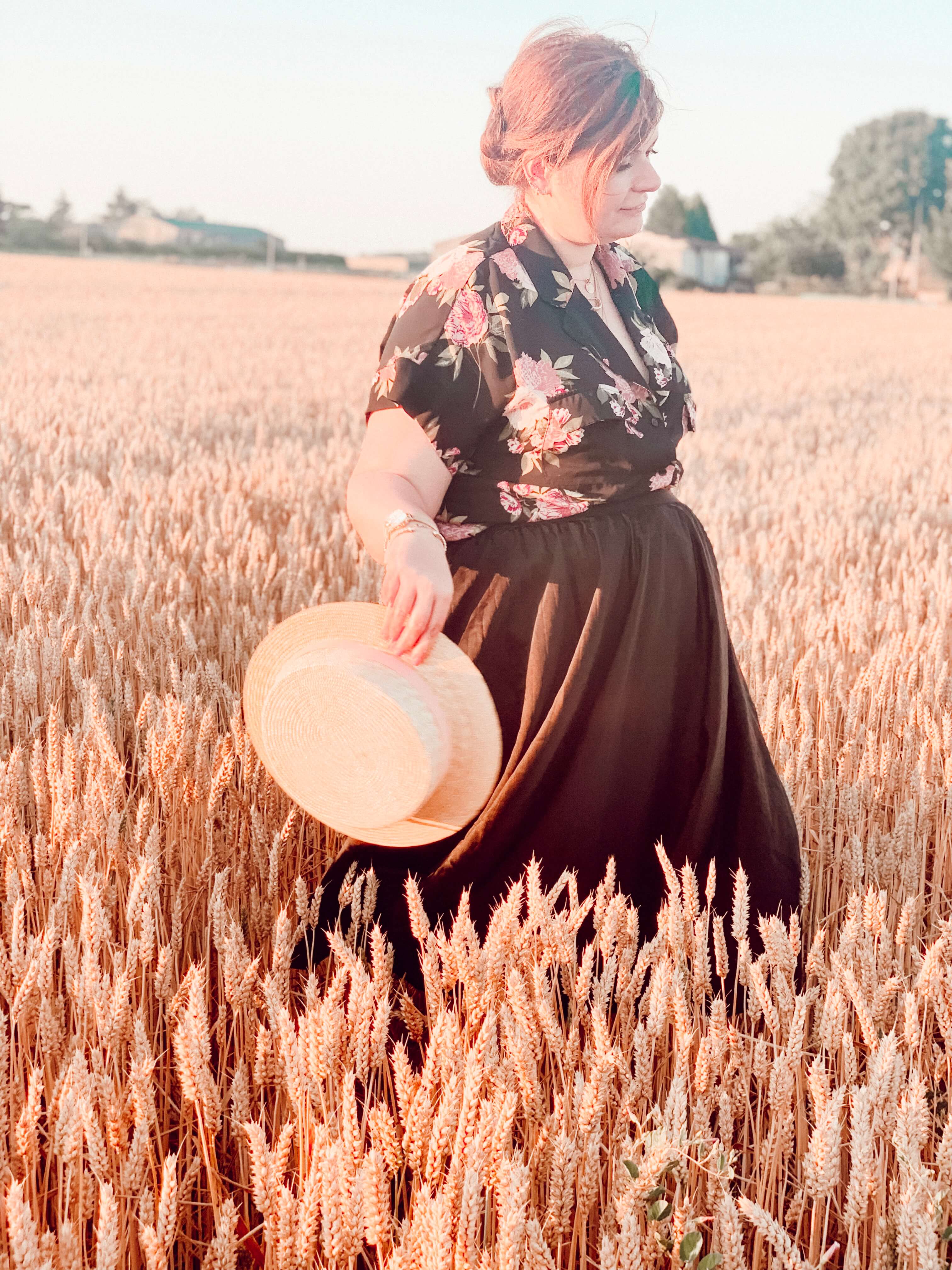 look-champ-blé-chapeau-sur-mesure