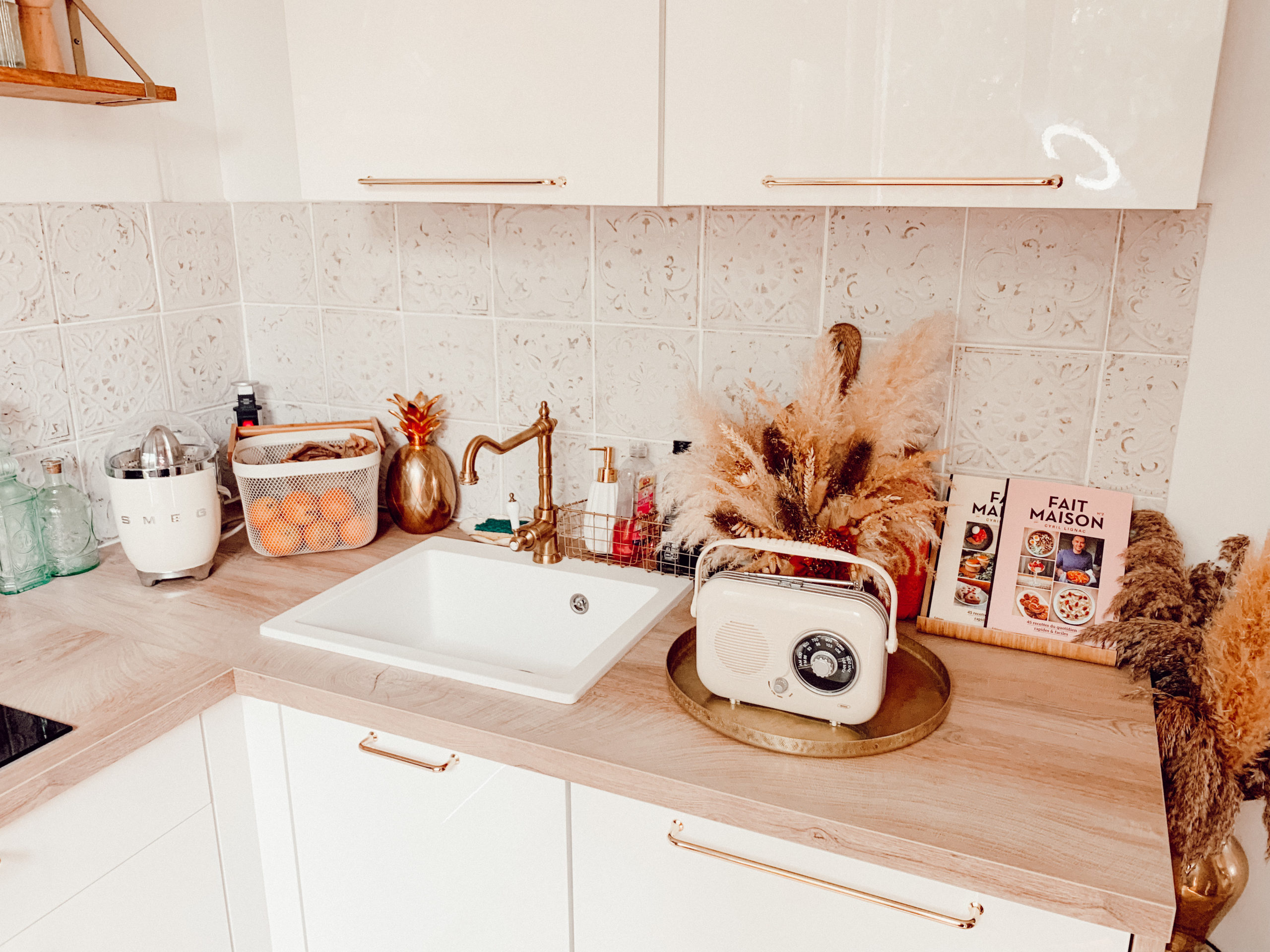 Helloooo, petite video organisation frigo avec les rangements de